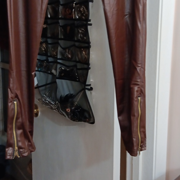 Brown Latex Leggings - Picture 2 of 4
